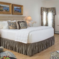 Suites at Belfast Bay Inn - Suite 301 at Belfast Bay Inn