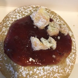 Strawberry instead of raspberry on top