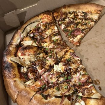Il Focolare - Freestyled vegetarian pizza - Pizza Near Me - Columbia, South Carolina Il Focolare - Freestyled vegetarian pizza - Pizza Near Me - Columbia, South Carolina