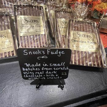 Snooks Chocolate Factory - Candy Stores Near Me - Folsom, California