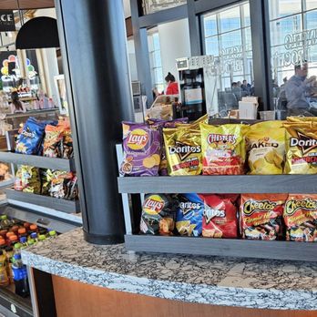 Angelo Brocato - Brocato's stand at the airport - Ice Cream & Frozen Yogurt Near Me - Kenner, Louisiana