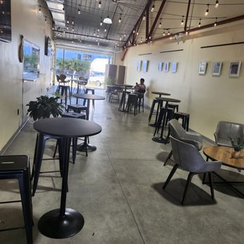 Bistro 3951 - Indoor dining - Italian Near Me - St. Petersburg, Florida Bistro 3951 - Indoor dining - Italian Near Me - St. Petersburg, Florida