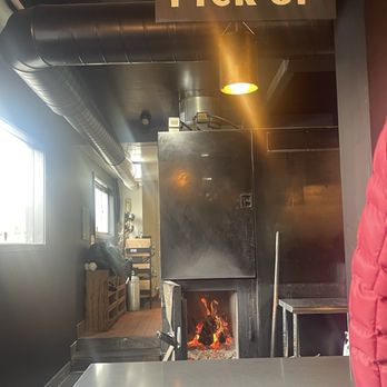 Horn Barbecue - Online order pickup counter - Desserts Near Me - Lafayette, California Horn Barbecue - Online order pickup counter - Desserts Near Me - Lafayette, California