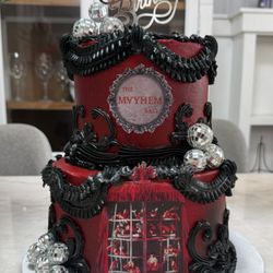Bella's Custom Cakes
