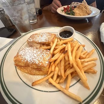 Le Rendez-Vous Cafe - Monte Cristo - Diners Near Me - Lake Elsinore, California Le Rendez-Vous Cafe - Monte Cristo - Diners Near Me - Lake Elsinore, California