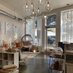 Girl Talk Beauty Shop
