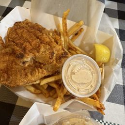 Catfish plate minus the coleslaw