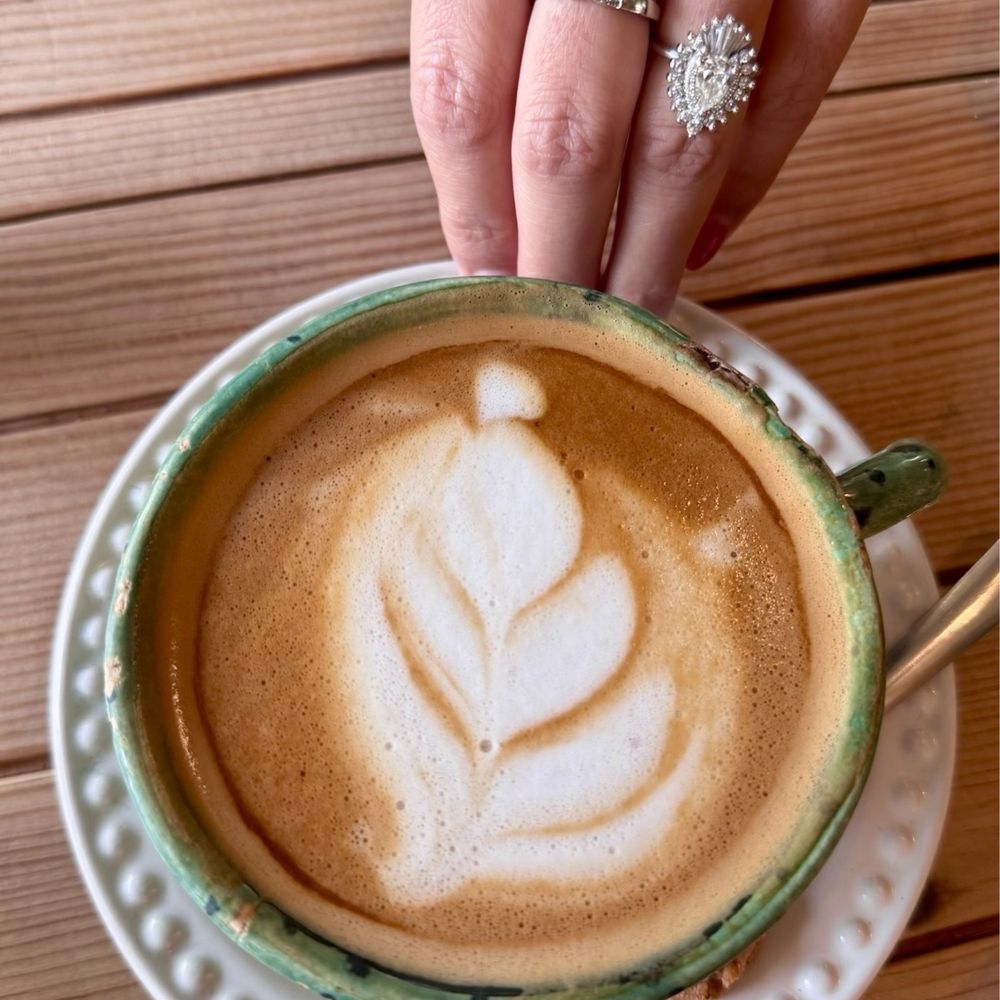 La Buena Vida - Cappuccino - Breakfast & Brunch Near Me - Colima, COL