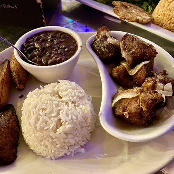El Ambia Cubano - Pork -- Masas de Puerco Frita - Cuban Near Me - Melbourne, Florida El Ambia Cubano - Pork -- Masas de Puerco Frita - Cuban Near Me - Melbourne, Florida