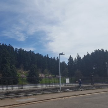 Mount Tabor Park - 3/31/2019 - I met up with friends for a spot of lunch and excellent conversation. The view was amazing!! - Parks Near Me - Portland, Oregon
