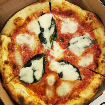 Paese - Margherita Pizza - Italian Near Me - Toronto, Ontario