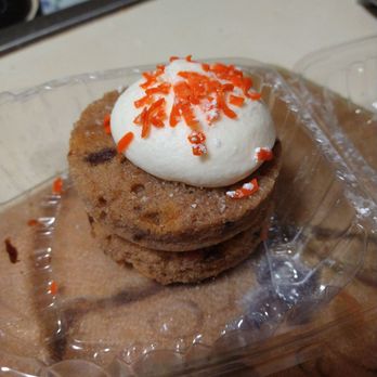Baci Restaurante - Gotten free carrot cake - Italian Near Me - Staten Island, New York Baci Restaurante - Gotten free carrot cake - Italian Near Me - Staten Island, New York