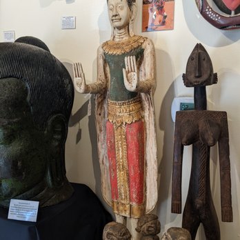 Luumo World Bazaar - Antiques Near Me - Baltimore, Maryland