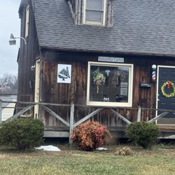 Ace of Fades - Barbershop store front