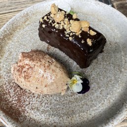 Fudge Cake