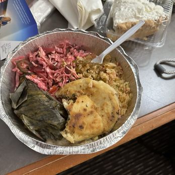 Tune-Up Cafe - El Salvadoran Combo - New Mexican Cuisine Near Me - Santa Fe, New Mexico