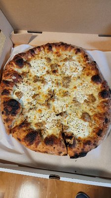 Wy'east Pizza by null