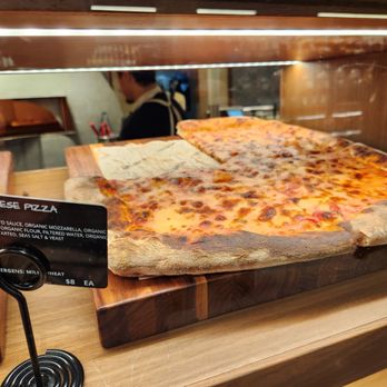 Erewhon Manhattan Beach - Pizza - Grocery Near Me - Manhattan Beach, California