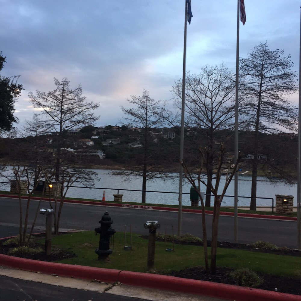 Lake Travis Condo - Vacation Rentals Near Me - Lago Vista, Texas Lake Travis Condo - Vacation Rentals Near Me - Lago Vista, Texas