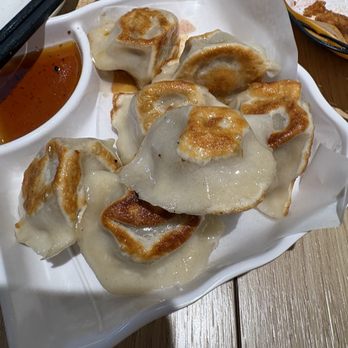 Mom’s Pan Fried Bun - Fried pork dumplings - Chinese Near Me - Markham, Ontario Mom’s Pan Fried Bun - Fried pork dumplings - Chinese Near Me - Markham, Ontario