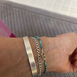 "Gold" clasp. Bought in April 2024...