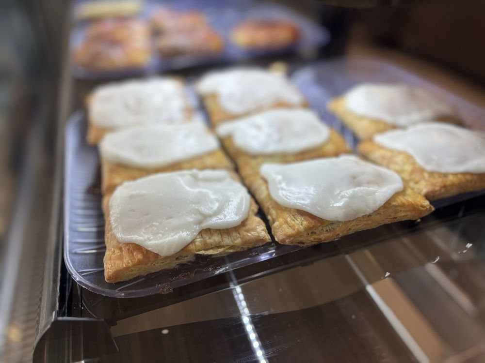 D's Lectables - Cookies, Coffee & Community Logo