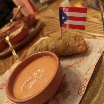 Papi - Cocktail Bars Near Me - Portland, Maine