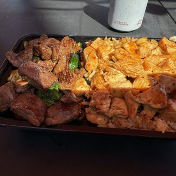 Hibachi Masters - Chicken & Filet Mignon Combination - Japanese Near Me - Harbor City, California Hibachi Masters - Chicken & Filet Mignon Combination - Japanese Near Me - Harbor City, California