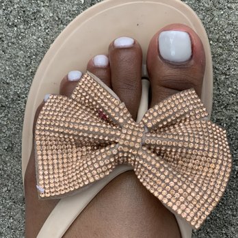 Bellagio Nails & Spa - Gel Polish Deluxe Pedicure W/Charcoal Masque! - Nail Salons Near Me - Sanford, Florida Bellagio Nails & Spa - Gel Polish Deluxe Pedicure W/Charcoal Masque! - Nail Salons Near Me - Sanford, Florida