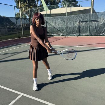 Gresham Tennis Academy - Students developing their skills one day at a time. - Tennis Near Me - Hawthorne, California