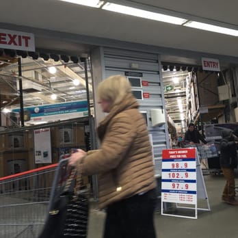 Costco Wholesale - Wholesale Stores Near Me - Chadderton, XGM