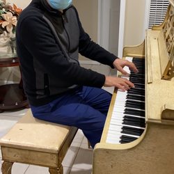 A & H Piano Tuning