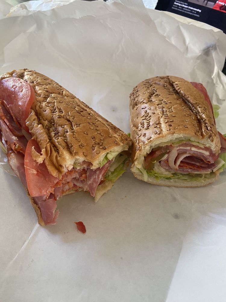 RINALDI’S COUNTRY DELI Updated October 2024 24 Photos & 36 Reviews
