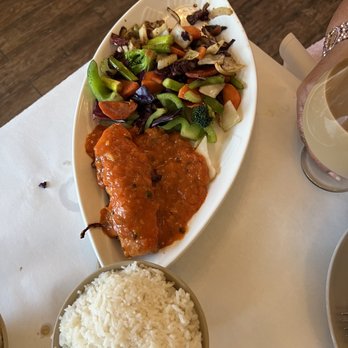 Thithi's Restaurant - Alaska king salmon - Vietnamese Near Me - Westchester, Illinois