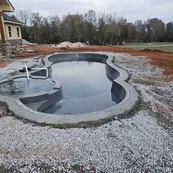 West Georgia Pools - Check out this 40' Allure with built in Spillover Spa!! - Pool & Hot Tub Service Near Me West Georgia Pools - Check out this 40' Allure with built in Spillover Spa!! - Pool & Hot Tub Service Near Me