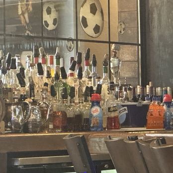Lakeside Bar & Grill - Part of the bar - New American Near Me - Peoria, Arizona