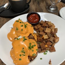 Eggs Benedict