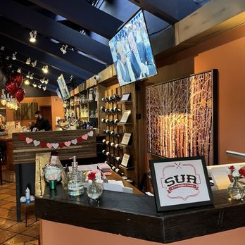Sur at The Barnyard - Inside - New American Near Me - Carmel, California Sur at The Barnyard - Inside - New American Near Me - Carmel, California