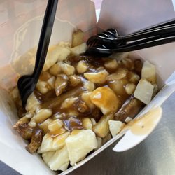 Smoke's Poutinerie - Traditional Poutine.
