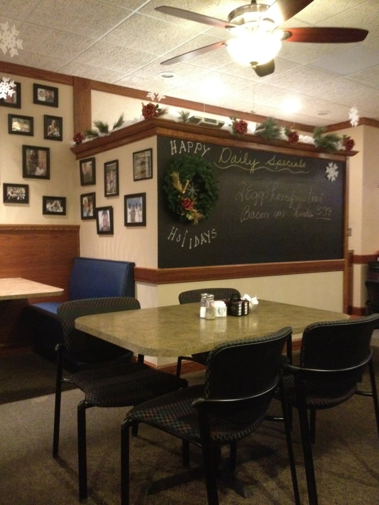 WHIPPLE CAFE Updated August 2024 14 Reviews 1407 Whipple Ave NW