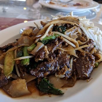 Siam Thai Cusine - Pad Se Ew with beef. $12 - Thai Near Me - Glendale, Arizona