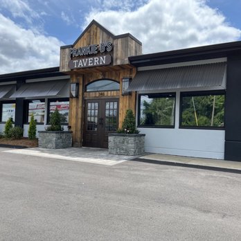 Frankie B's Tavern - Exterior - Sports Bars Near Me - Vernon, Connecticut
