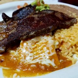 El Tapatio Restaurant - Tampiqueño Plate