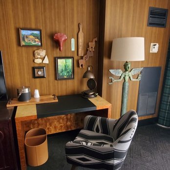 Graduate by Hilton Eugene - Double queen room. - Hotels Near Me - Eugene, Oregon Graduate by Hilton Eugene - Double queen room. - Hotels Near Me - Eugene, Oregon