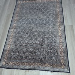 PV Rugs