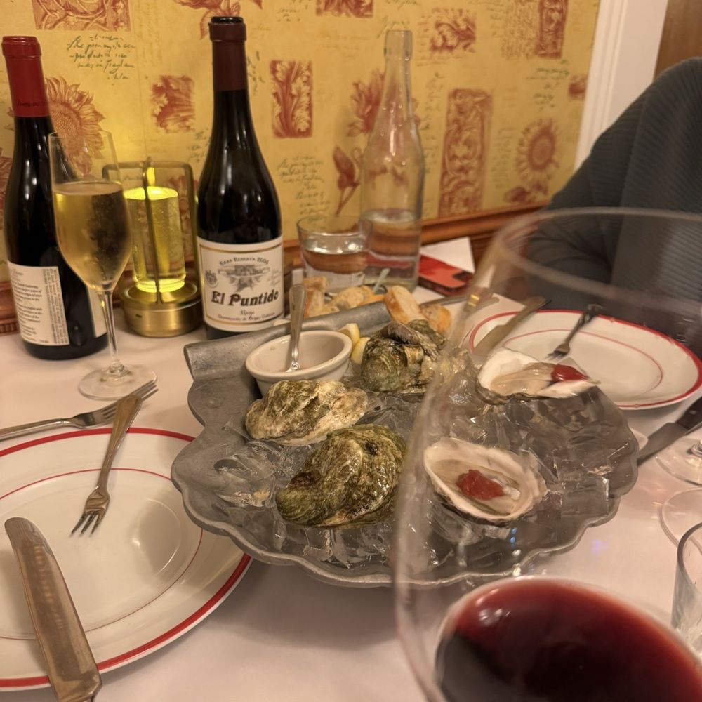 Bistro Maison - French Near Me - McMinnville, Oregon Bistro Maison - French Near Me - McMinnville, Oregon