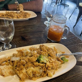 Sukho Thai - Phad See Ew Noodle with Thai Iced Tea with Coconut Milk - Thai Near Me - Bellevue, Washington