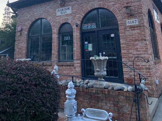 Psychic Reading Lounge