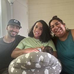 Ma Mi Amor Birth - Happy clients, happy doula!