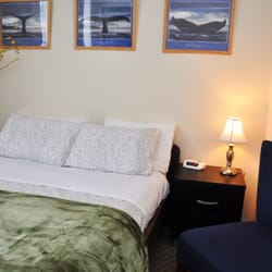 Black Rooster Guesthouse - Private queen size room